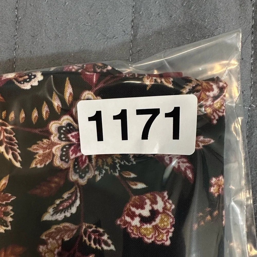 Lightweight crop pink multicolor floral blouse size L #1171 - Picture 7 of 7